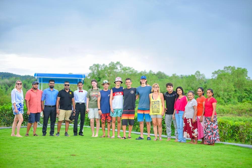 Ceylon Nature Paradise * Uragasmanhandiya